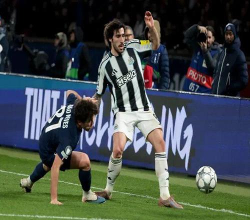 梅西再次展,现精妙直塞,荷兰战记忆,乐竞体育,乐竞体育下载,乐竞体育官方,乐竞体育在线,乐竞体育登录,乐竞体育链接